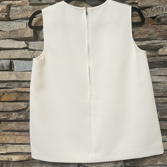 Theory Shell - Picture 2 of 6